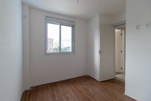 Image 7 - 920001