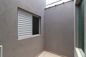 Image 17 - 920005