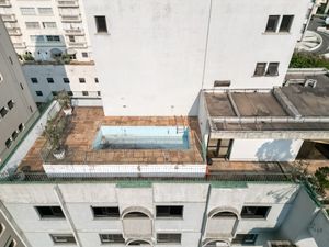 Image 6 - 920006