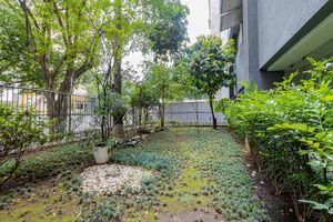 Image 3 - 920015