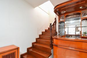 Image 24 - 920023