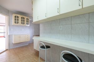 Image 28 - 920024