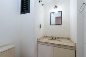 Image 34 - 920024