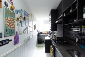 Image 19 - 920028