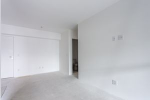 Image 30 - 920034