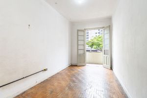 Image 30 - 920040