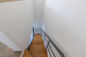 Image 21 - 920074