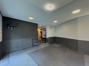 Image 39 - 920074