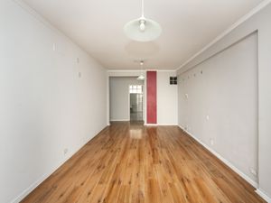 Image 3 - 920086