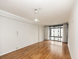 Image 1 - 920086