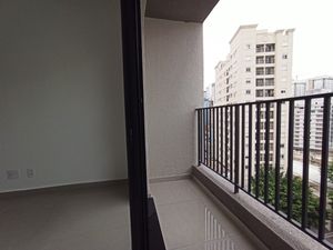 Image 15 - 920090