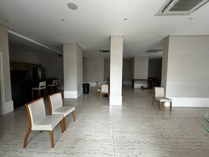 Image 36 - 920092