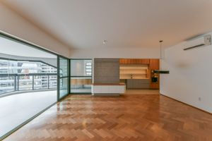 Image 3 - 920106