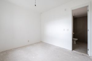 Image 30 - 920110