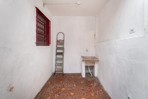Image 23 - 920115