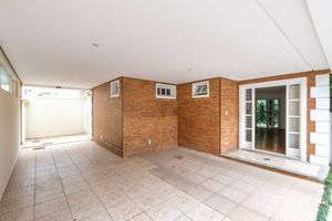 Image 9 - 920154