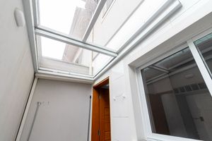 Image 9 - 920174