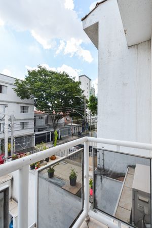 Image 33 - 920206