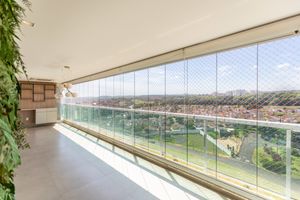 Image 11 - 920207
