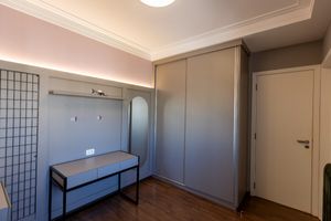 Image 38 - 920207