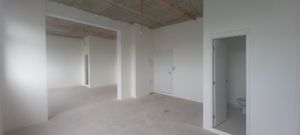 Image 3 - 920208