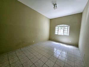Image 38 - 920209