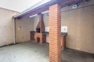 Image 32 - 920210