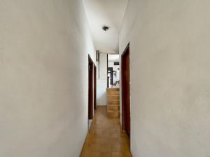 Image 27 - 920213