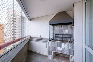 Image 26 - 920218