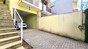 Image 33 - 920223