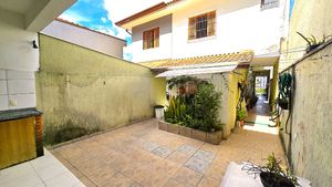 Image 29 - 920223