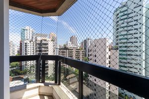 Image 21 - 920227
