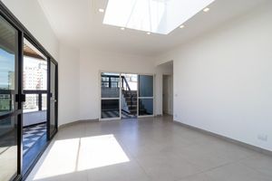 Image 28 - 920227