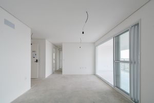 Image 10 - 920235