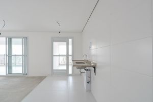 Image 19 - 920235