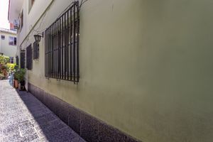Image 27 - 920237