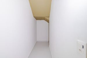 Image 38 - 920239