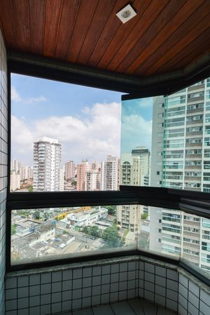 Image 21 - 920242