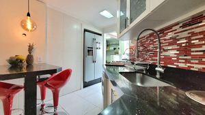 Image 4 - 920246