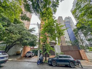 Image 42 - 920253