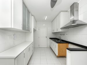 Image 3 - 920254