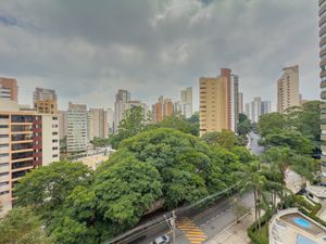 Image 6 - 920268