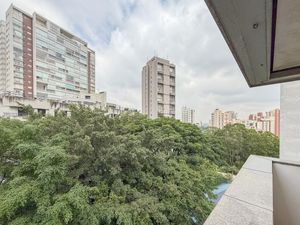 Image 23 - 920268