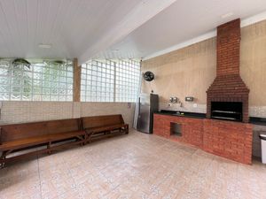 Image 15 - 920285