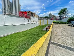 Image 27 - 920305