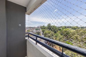 Image 6 - 920305