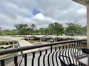 Image 5 - 920309