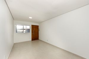 Image 19 - 920310