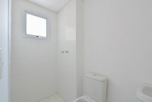 Image 13 - 920312