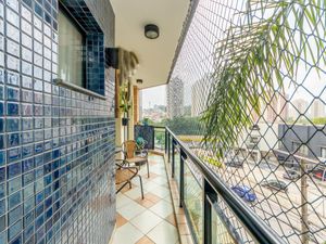 Image 13 - 920315